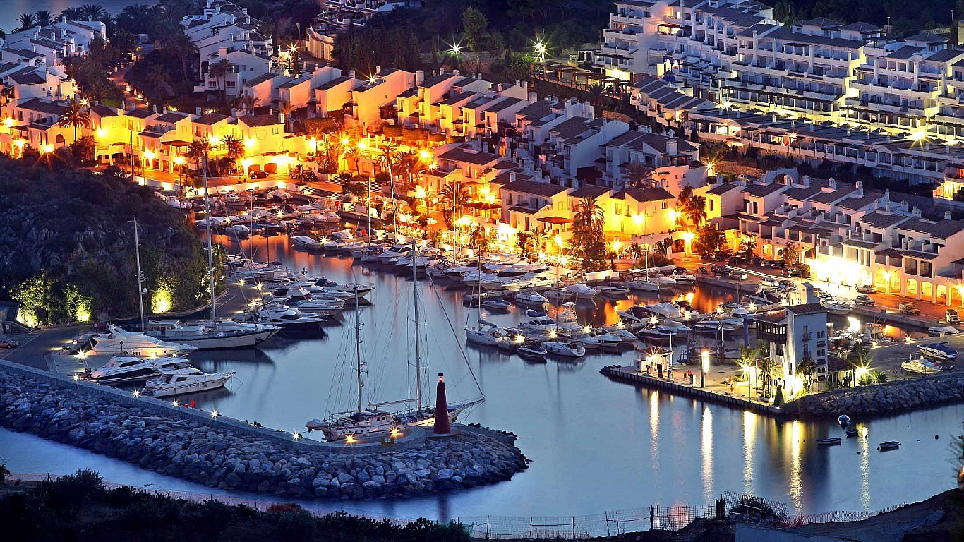 Playa Marina del este vista desde el acantilado