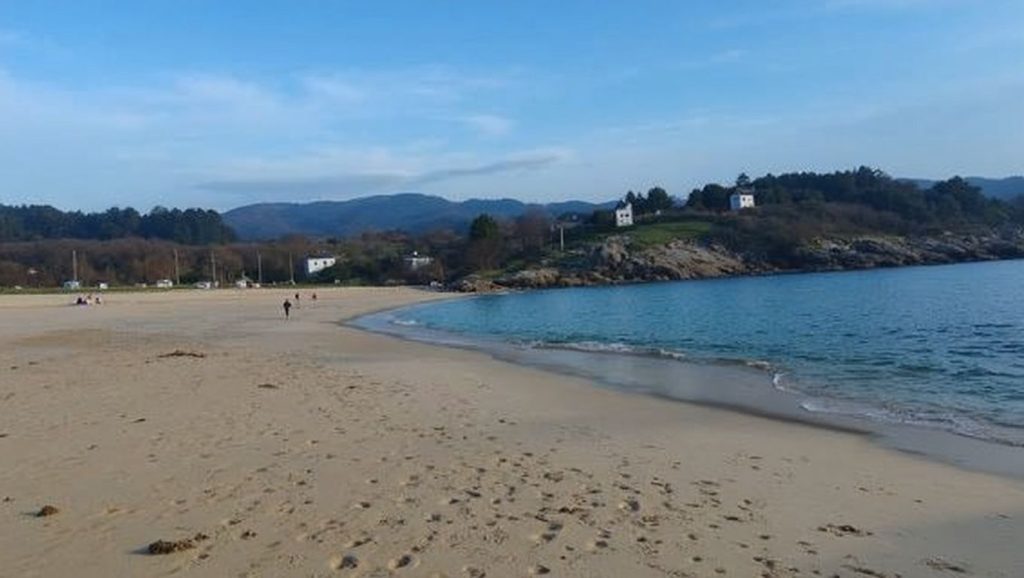 Ría y costa de A Area de Bon en Bueu, Pontevedra