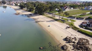 A Praia Vella das Sinas