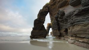Praia As Catedrais