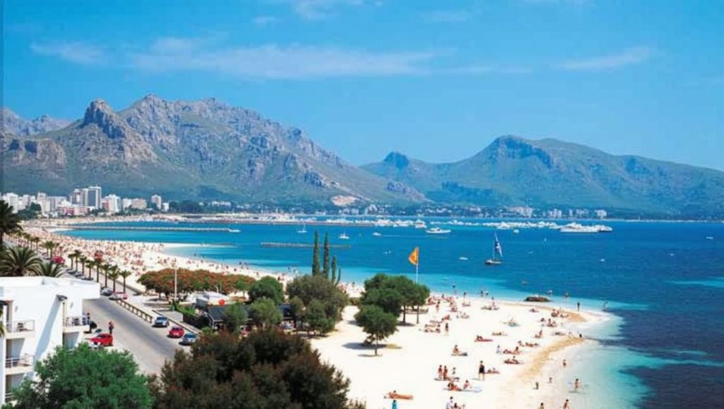Paseo hacia Castell, Pollença