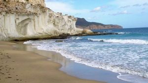 Cala de Enmedio (Níjar, Almería)