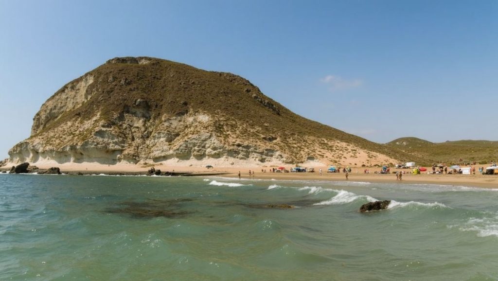 Paseo hacia Enmedio, Níjar