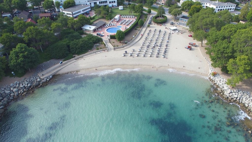 Primer plano de la orilla de Cala de sa Font Salada, Artà