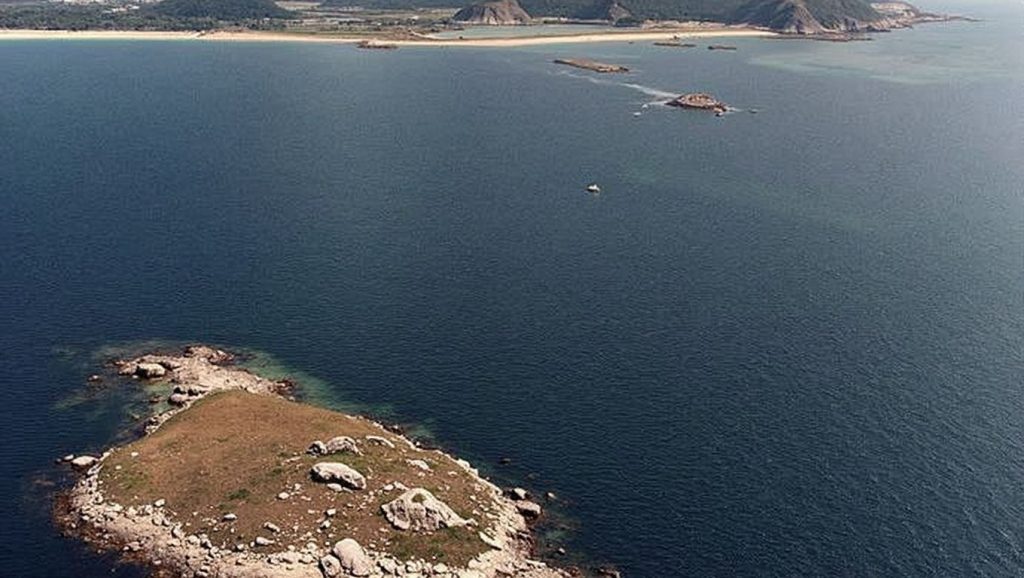 Panorámica completa de Cala do Chazo, playa de Boiro