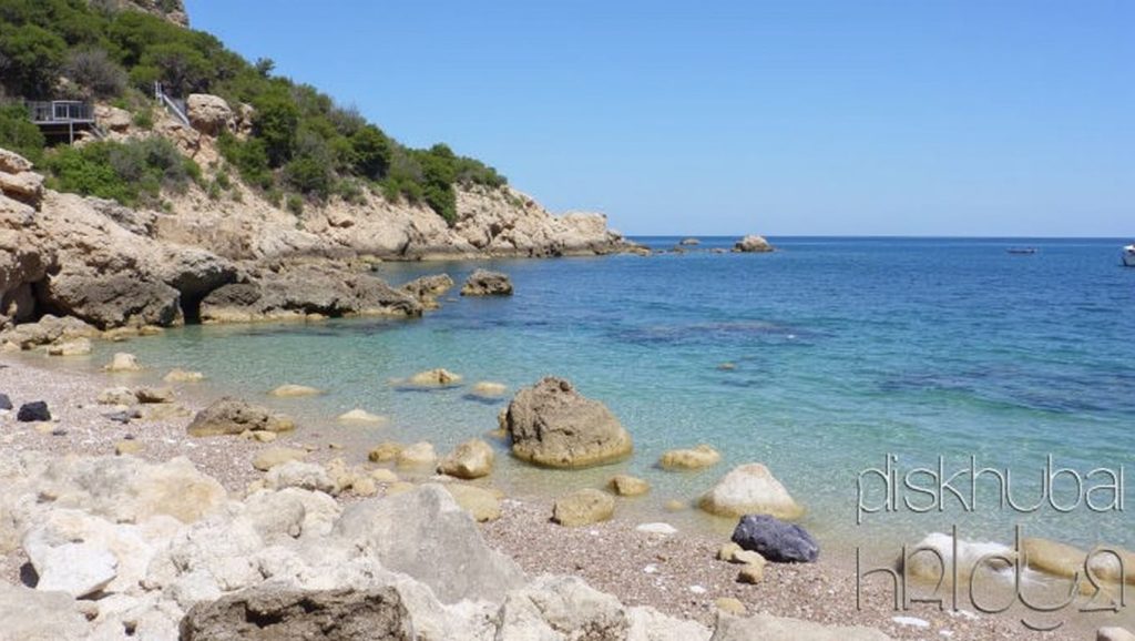 Acceso a Cala en Basset desde el aparcamiento, Andratx
