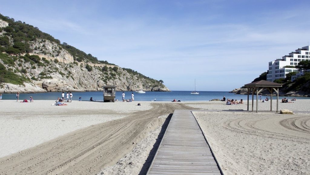 Cala Llonga — foto 3 de 6