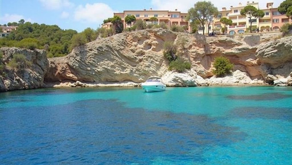 Cala Llonga — foto 6 de 6