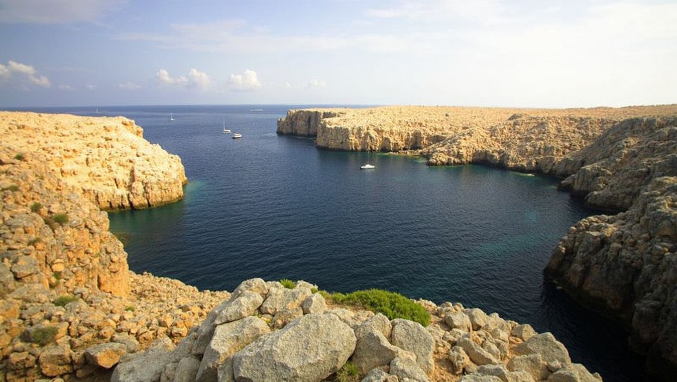 Cala Morts (Es Mercadal, Menorca)