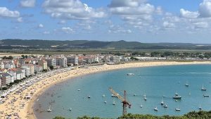 Praia de São Martinho do Porto