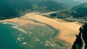 Cala de Cotolino (Castro Urdiales, Bizkaia)