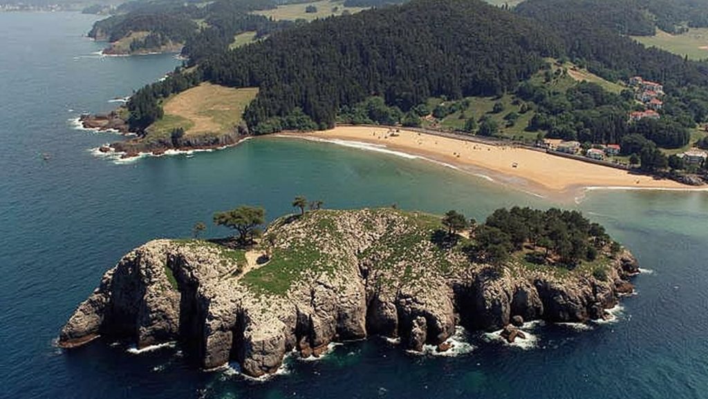 Playa de Karraspio - Mendexa, Bizkaia