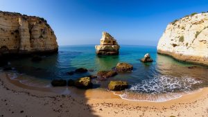 Praia do Vale Covo