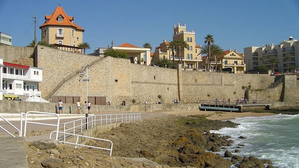 Praia da Azarujinha - Cascais, Portugal