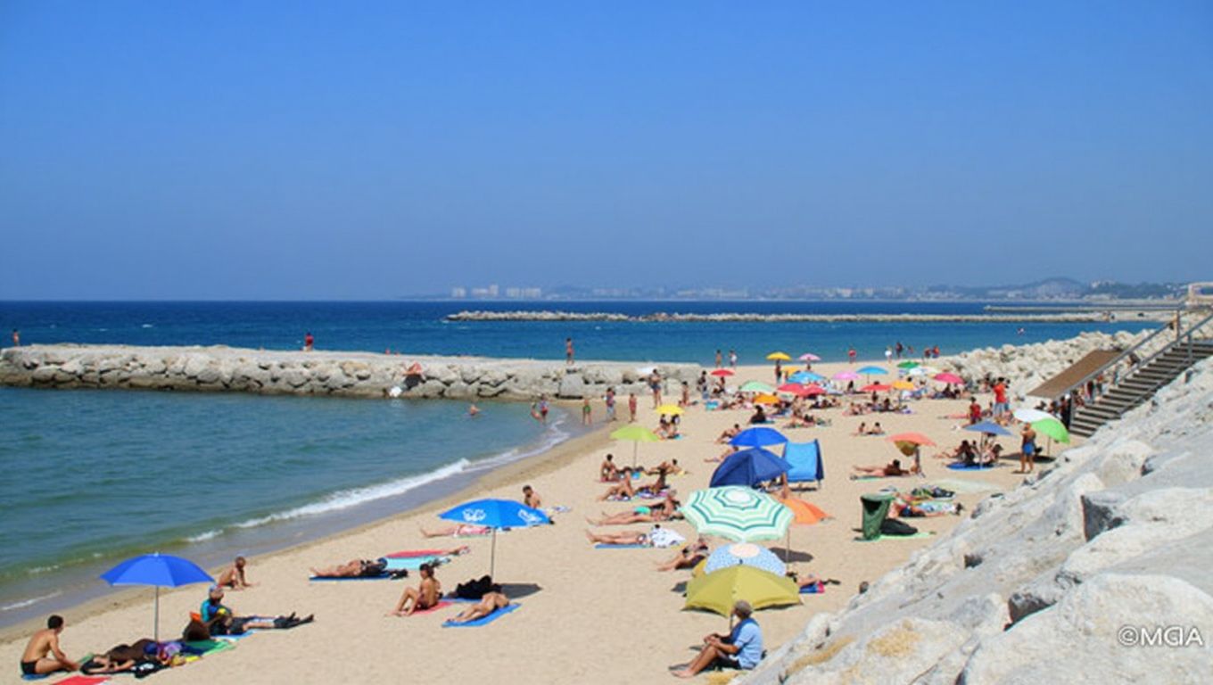 Praia da Adiça (Almada, Setúbal)