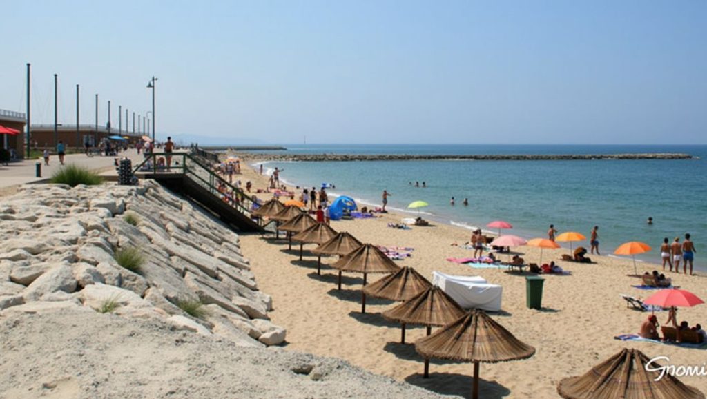 Praia do CDS - Almada, Portugal