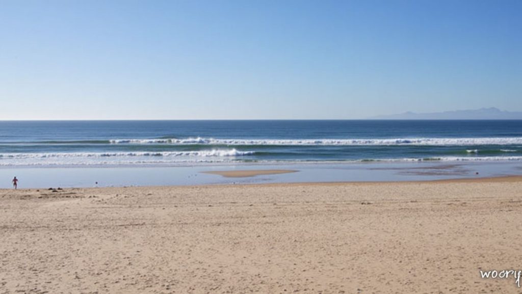 Praia da Bela Vista - Almada, Portugal