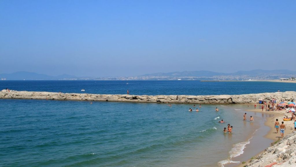 Praia do Norte - Almada, Portugal