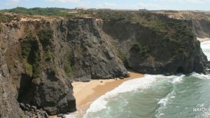 Praia da Pedra da Bica