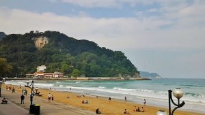 Biotopo Iñurritza / extremo este Playa de Zarautz