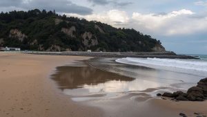 Playa de Lapari (Deba, Gipuzkoa)