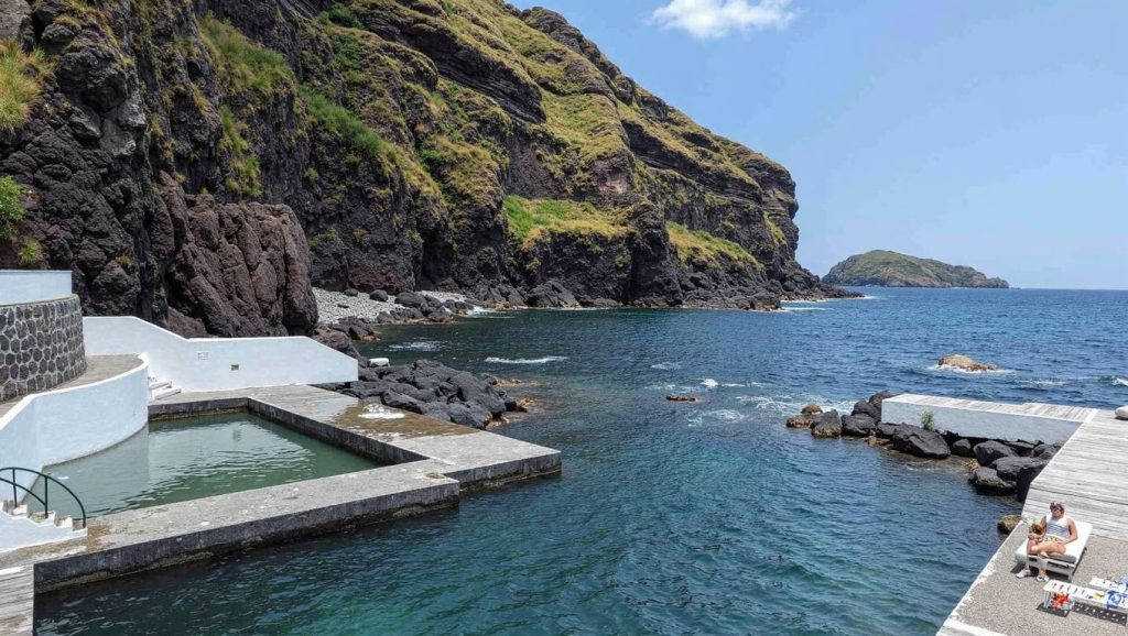 Poceirões - Piscinas naturais - Graciosa, Açores