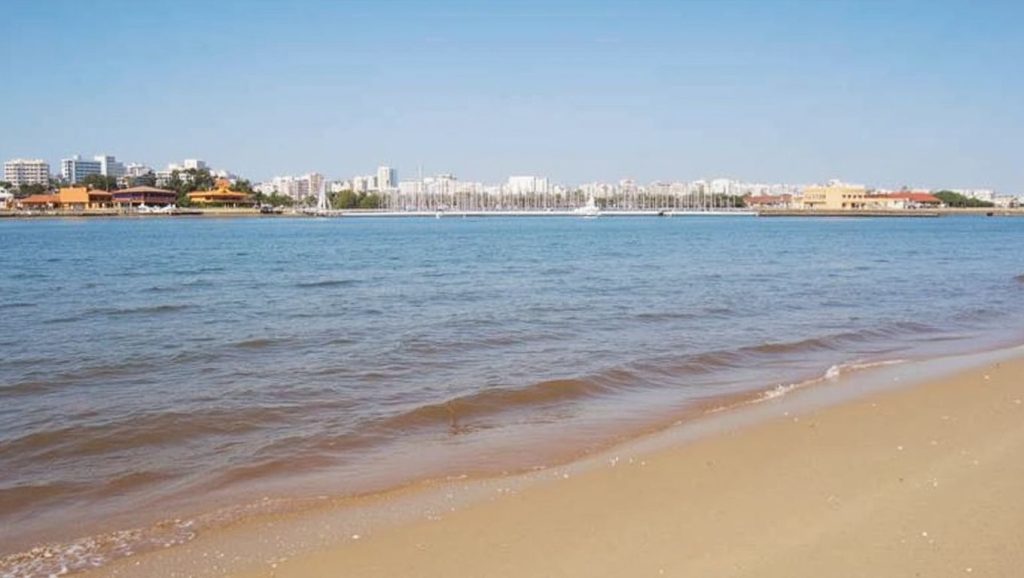 Praia da Angrinha - Portimão, Algarve
