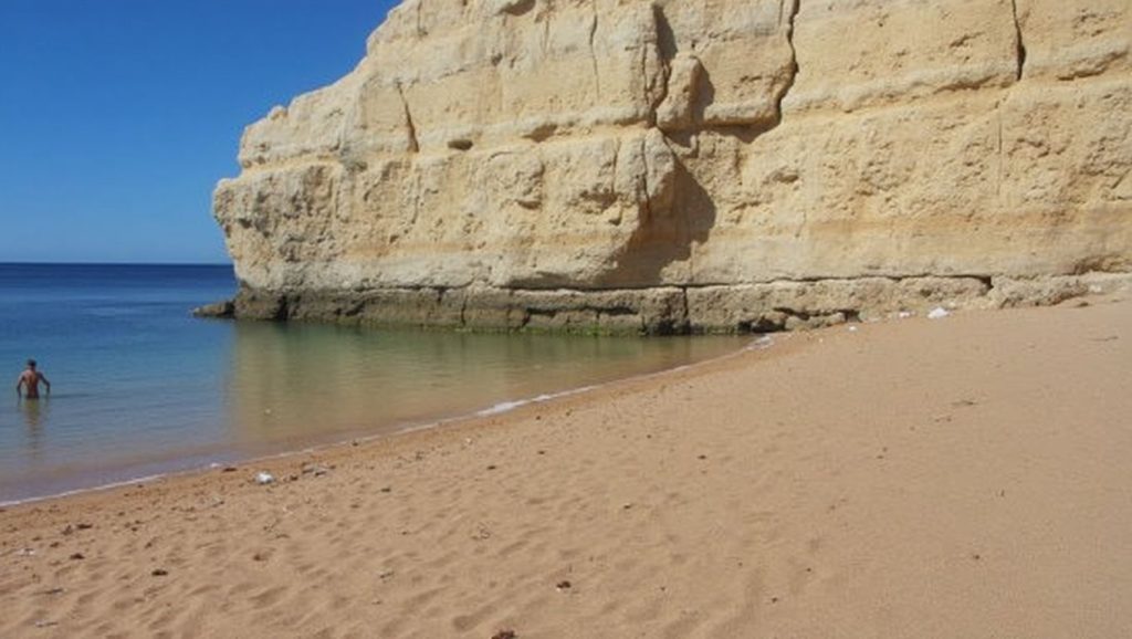 Praia da Cova Redonda - Lagoa, Algarve