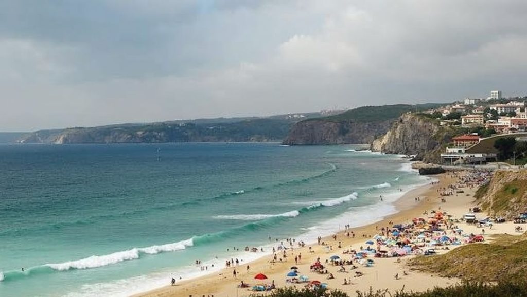 Praia da Areia Branca - Lourinhã, Portugal