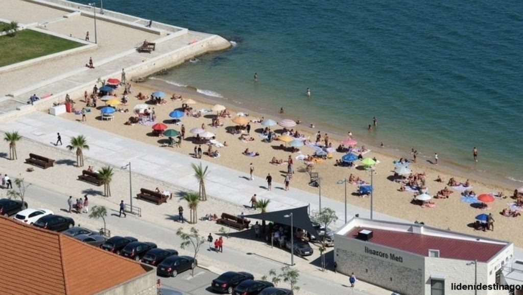 Praia da Saúde - Setúbal, Portugal