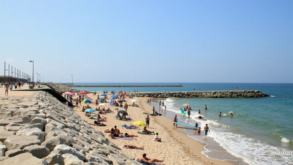 Praia de Santo António da Caparica - Almada, Portugal
