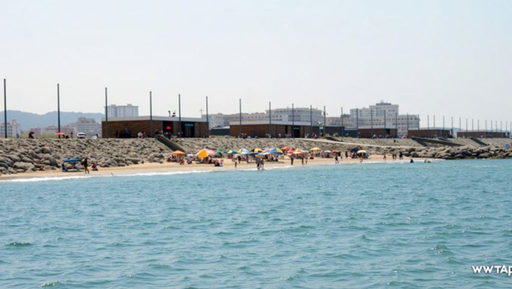 Praia do Norte - Almada, Portugal