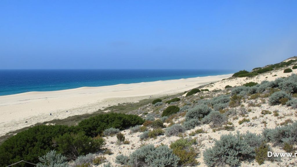 Praia naturista do Salto - Sines, Portugal