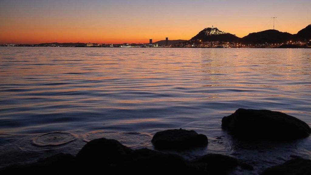 Playa de la Almadraba - Almería, Almería