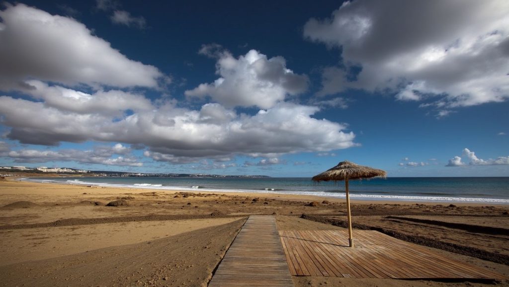 Playa de las Valdivias - foto 3