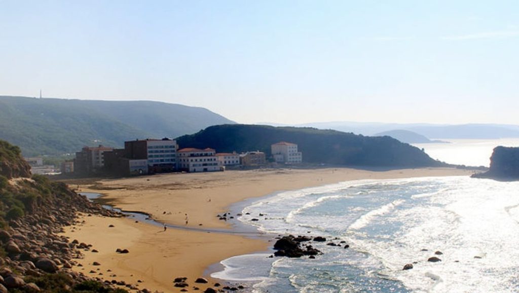 Praia de Porto Novo - Torres Vedras, Portugal
