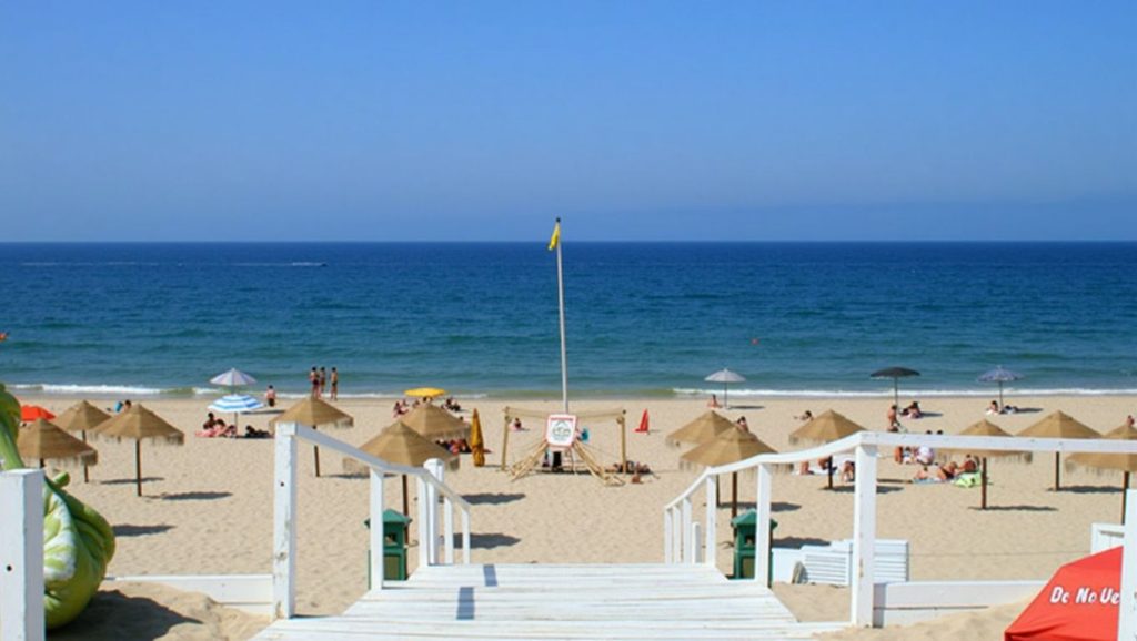 Praia de São João da Caparica - Almada, Portugal