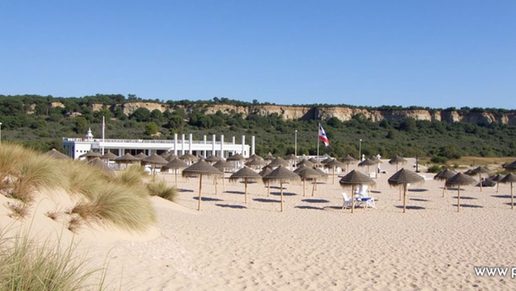 Praia da Morena - Almada, Portugal