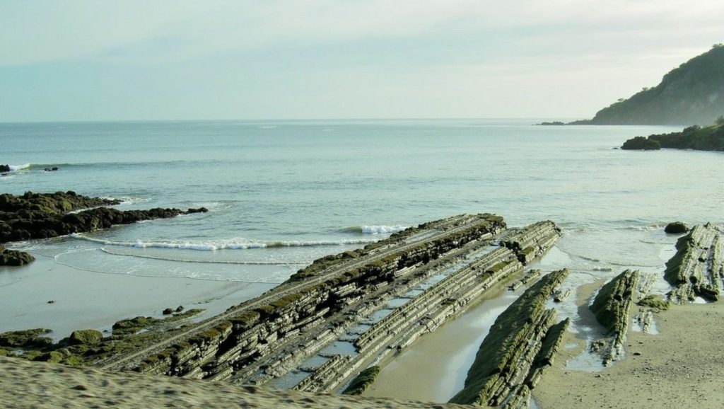 Playa de Alkolea - Mutriku, Gipuzkoa