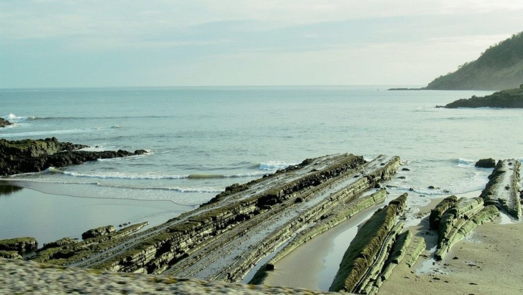 Playa Burumendi - Mutriku, Gipuzkoa