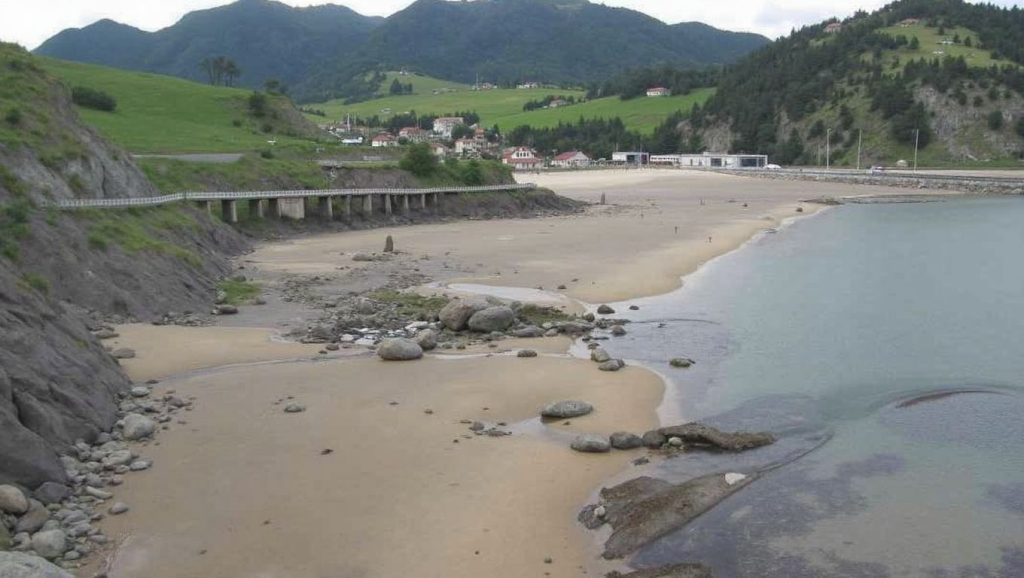 Playa de Lapari - Deba, Gipuzkoa