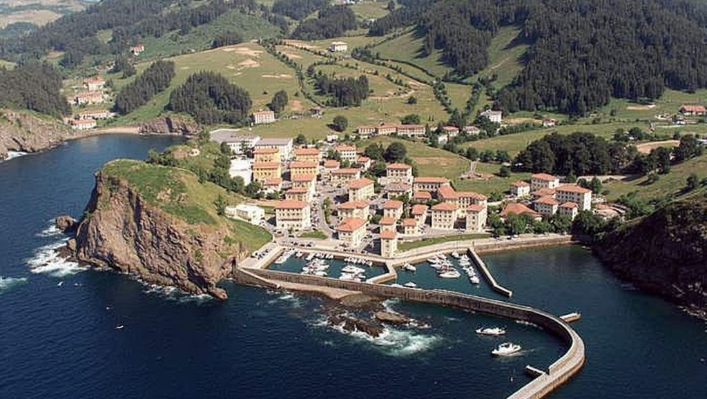 Playa de Armintza - Lemoiz, Bizkaia