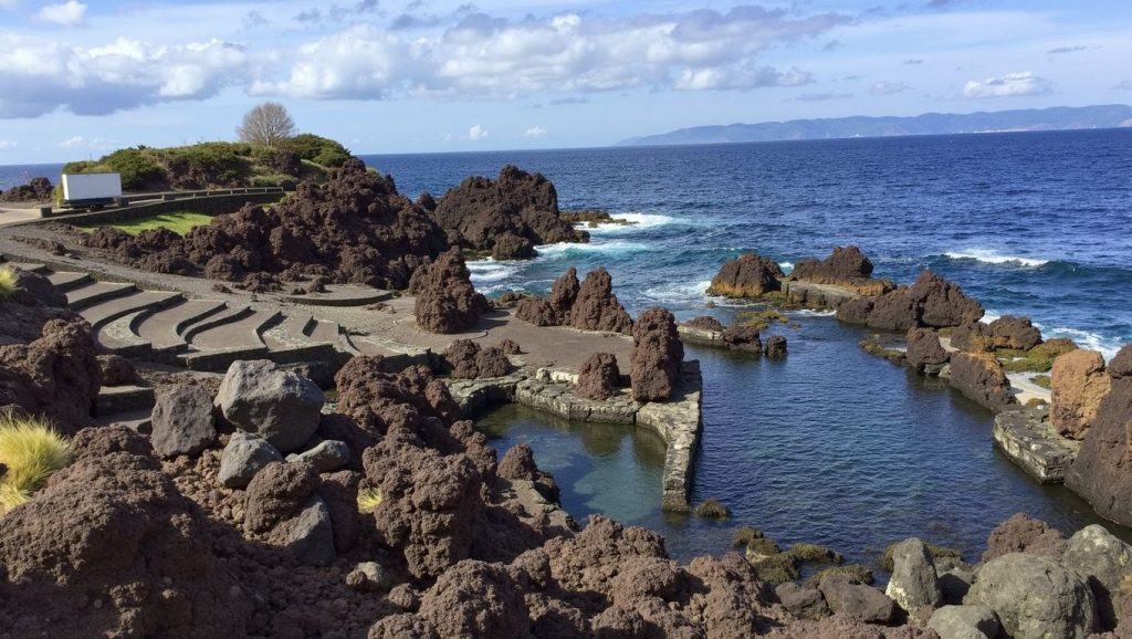 Piscina Natural do Cais - Pico, Açores