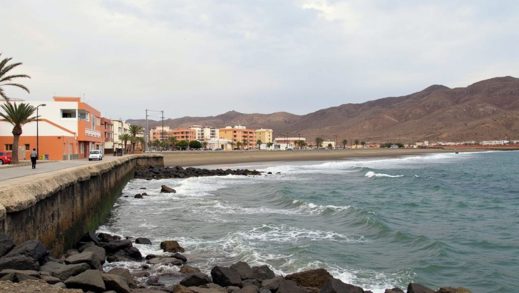 Playa del Aceituno - foto 4