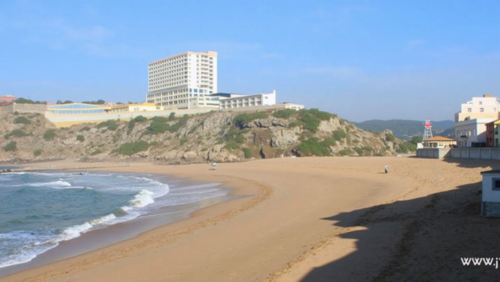 Praia de Porto Novo - Torres Vedras, Portugal