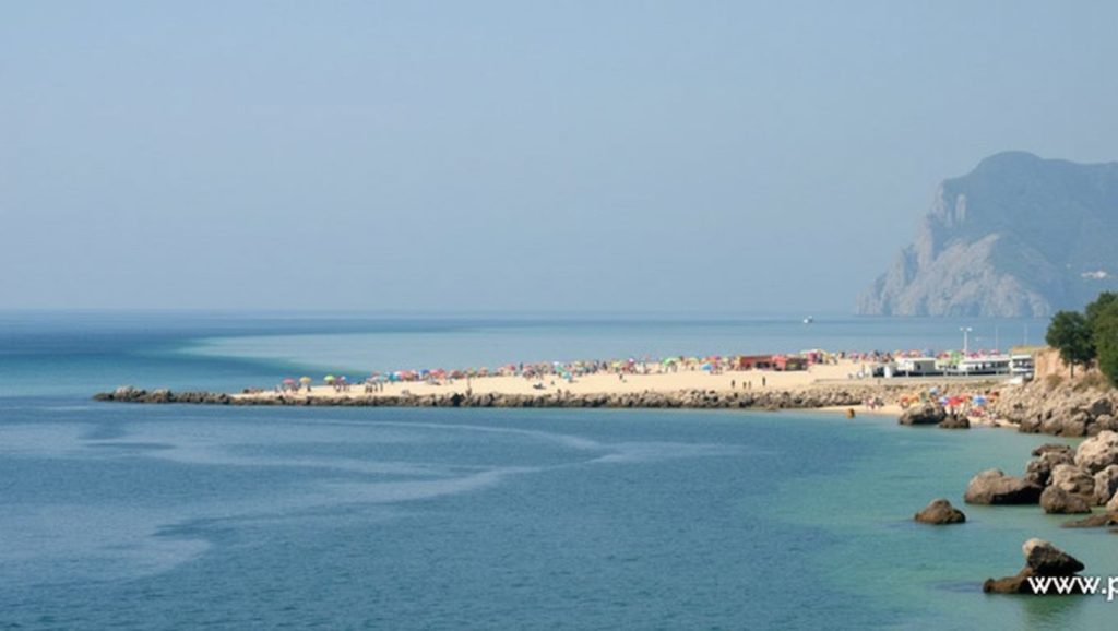 Praia da Figueirinha - Setúbal, Portugal