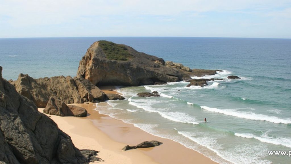 Praia dos Alteirinhos (Naturista) - Odemira, Portugal