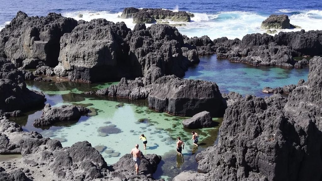 Poceirões - Piscinas naturais - Graciosa, Açores