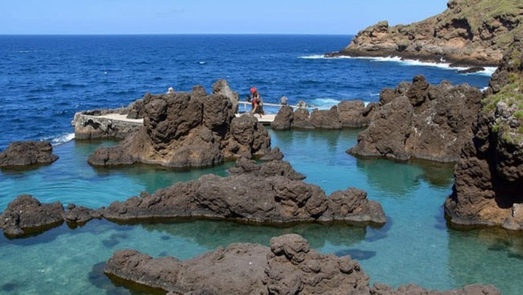 Playa de las Lajes (Praia Jamaica) - Porto Moniz, Madeira