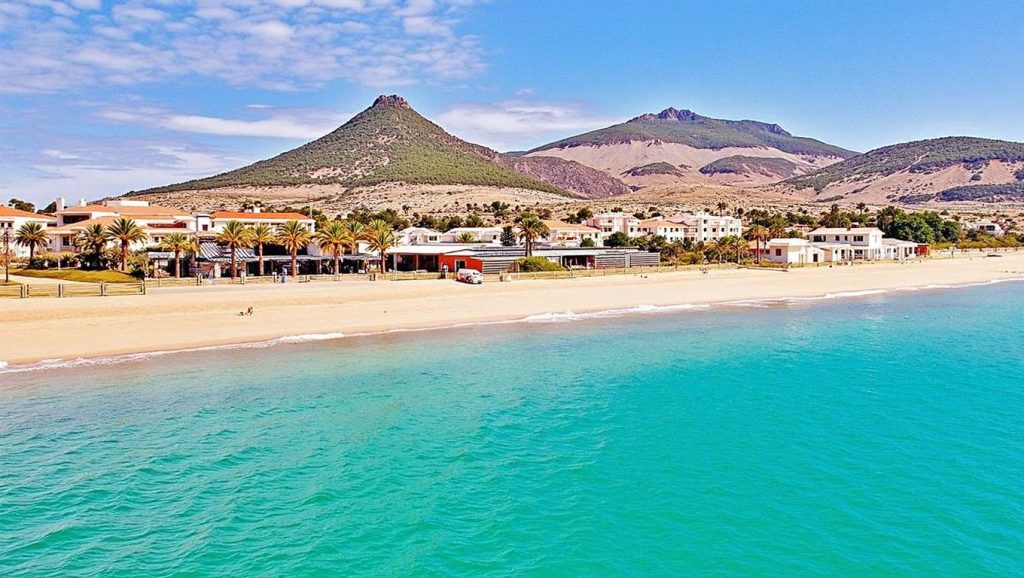 Playa de la Calheta (Porto Santo) - Vila Baleira, Madeira